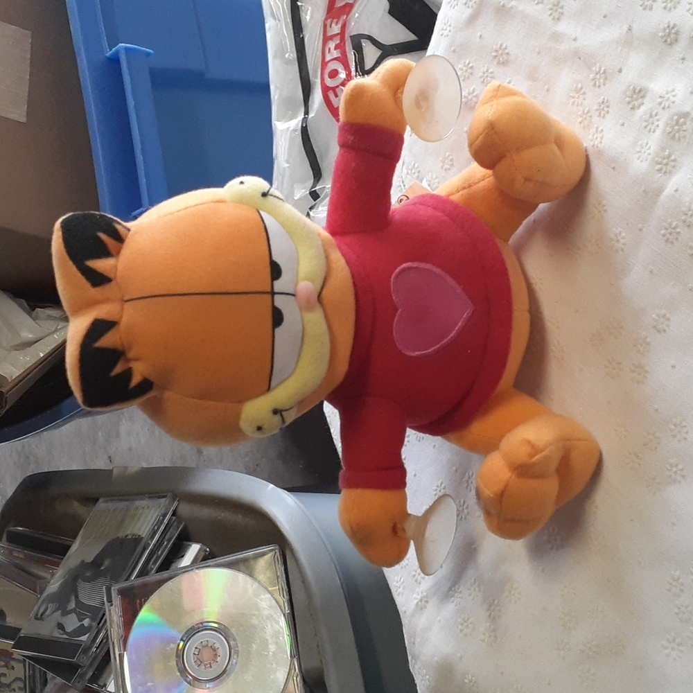 Window Hugger Garfield ❤